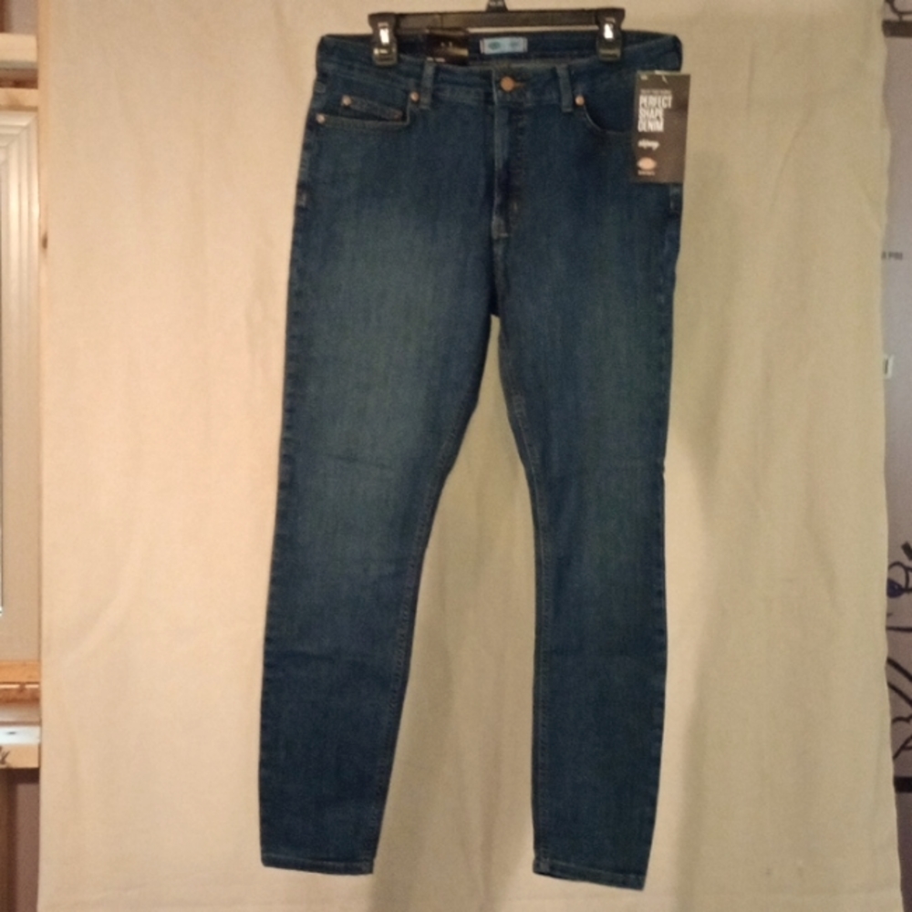Dickies Women's Skinny Perfect Shape Denim 14/32 Regular Jeans